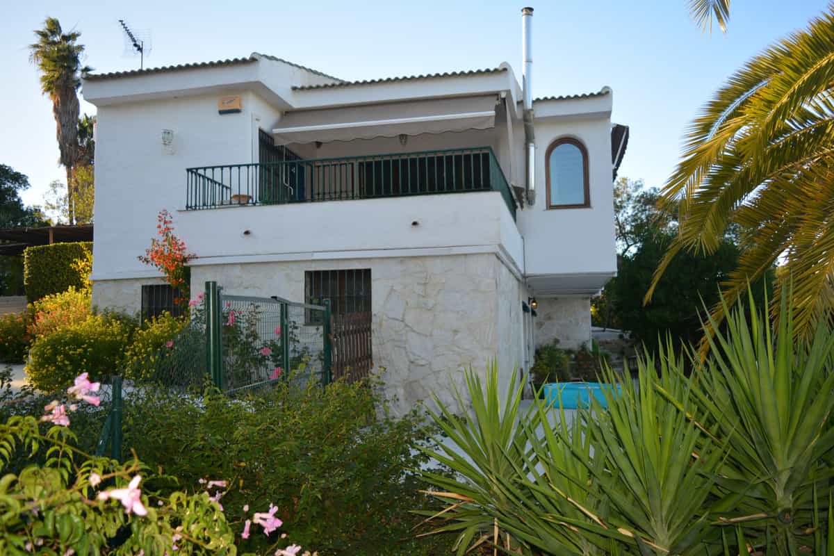 Будинок в Cártama, Andalucía 11004345