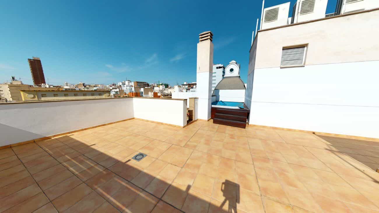 Condominium in Alicante (Alacant), Comunidad Valenciana 11004418