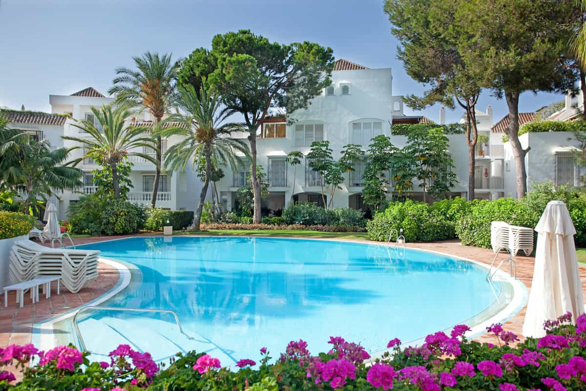 Condominium in Marbella, Andalucía 11004516