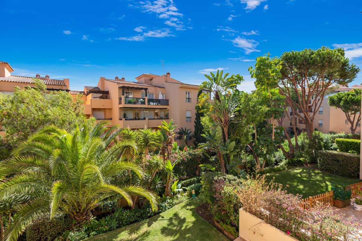 Condominium dans Marbella, Andalucía 11004565