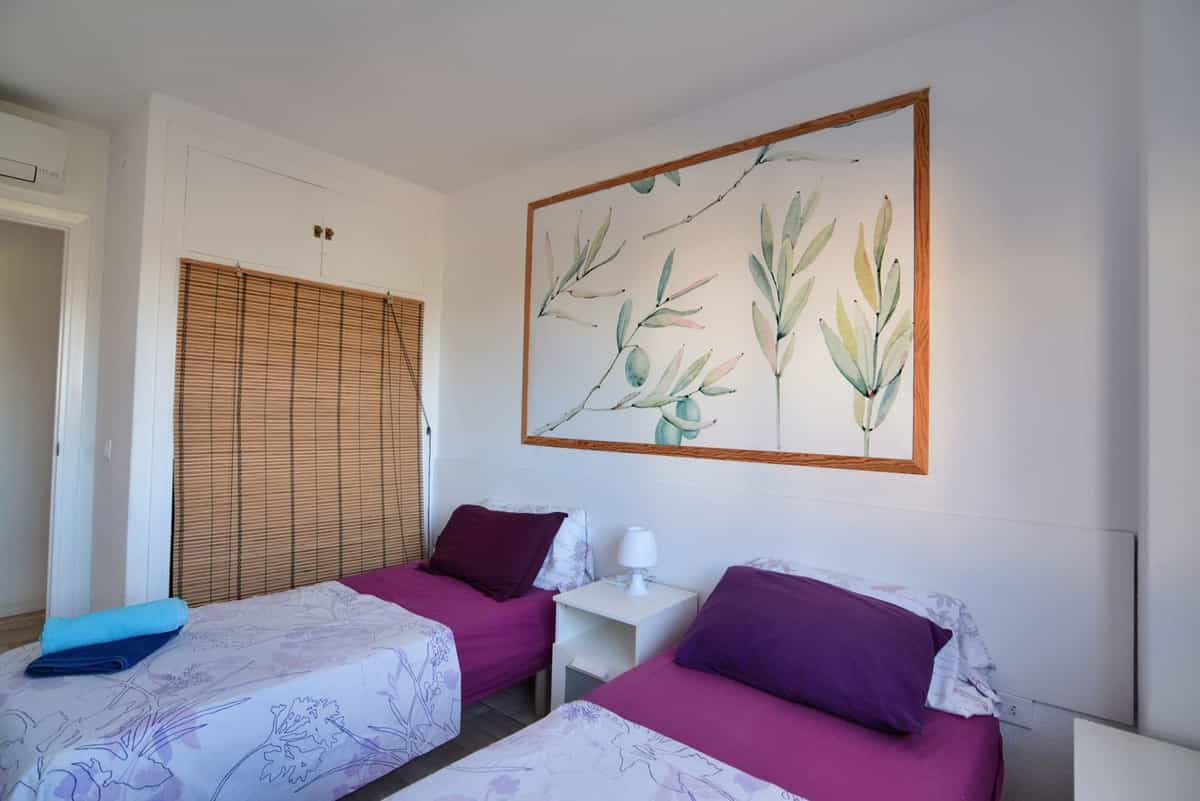 公寓 在 Fuengirola, Andalucía 11004933