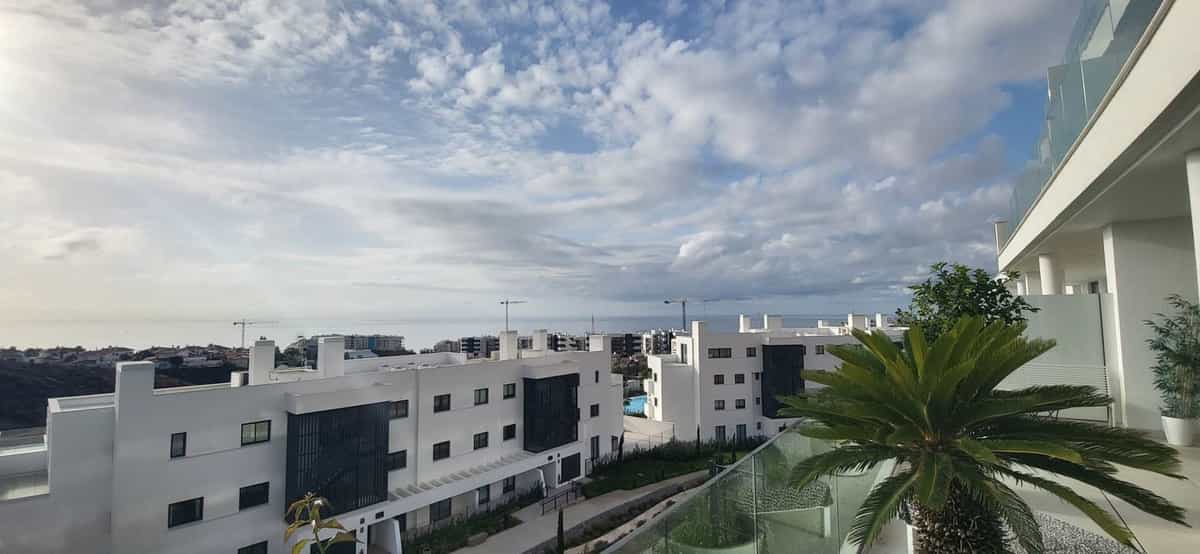 Condominium dans Fuengirola, Andalucía 11004939