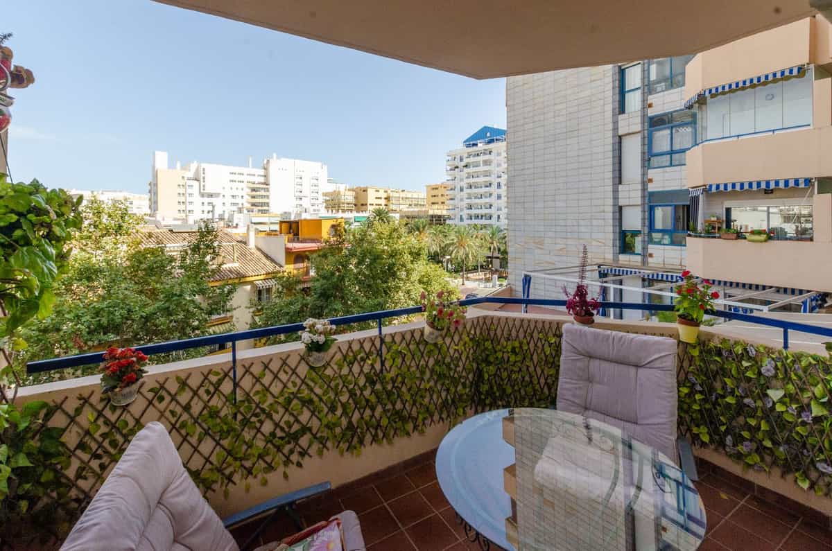 Condominium dans Marbella, Andalucía 11005242