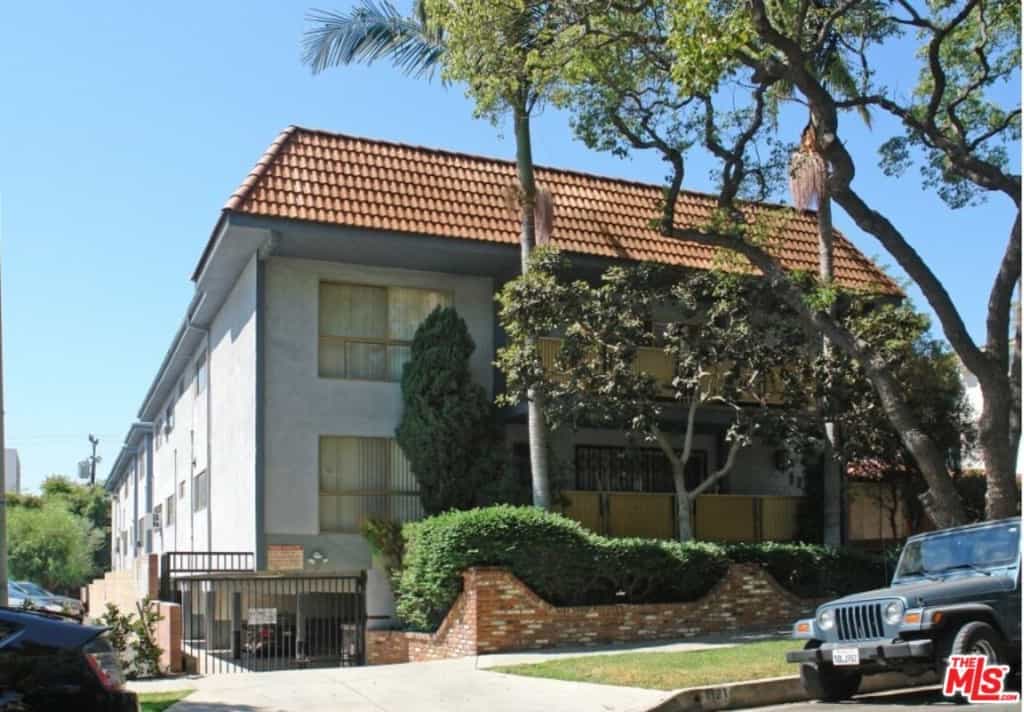 Condominium in West Hollywood, California 11005285