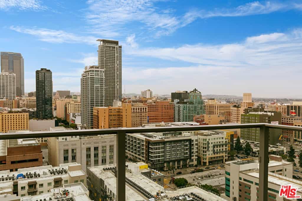 Condominium dans Los Angeles, California 11005413
