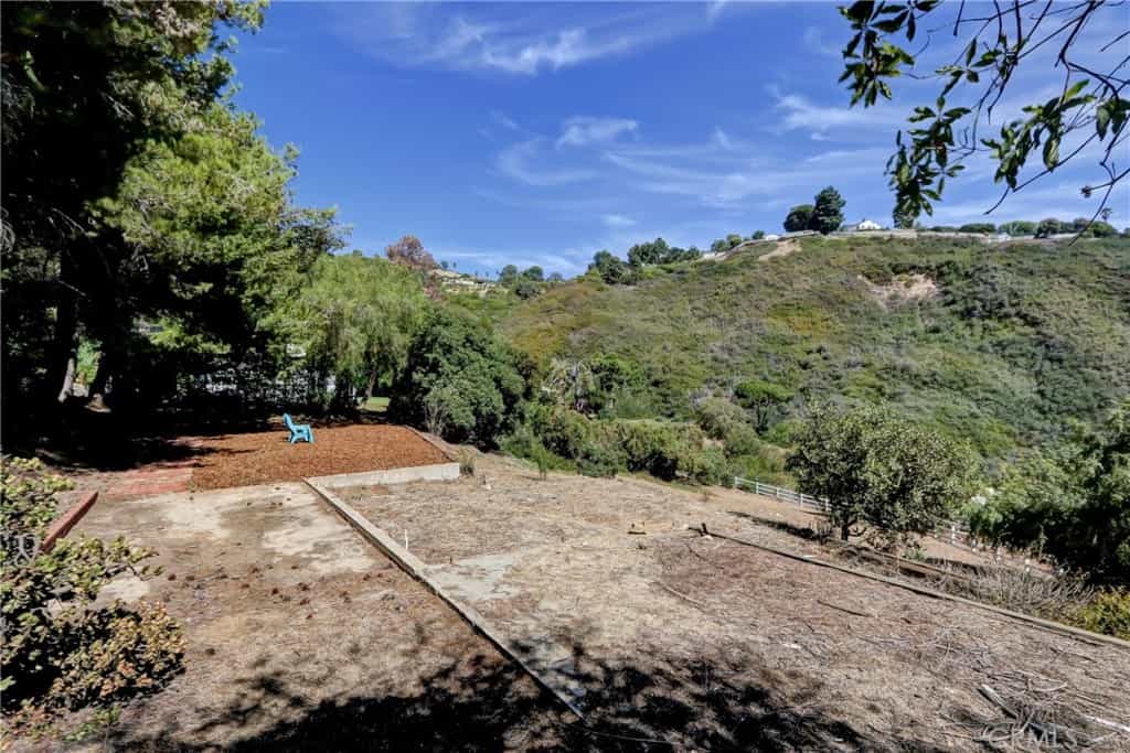 House in Rolling Hills, California 11005780