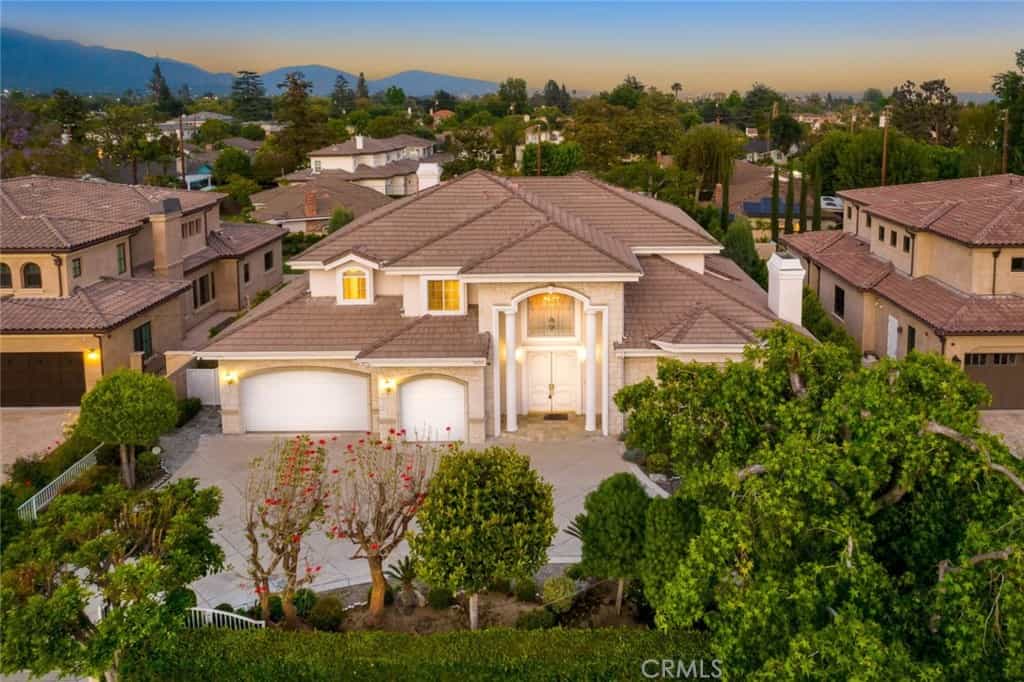 Hus i Arcadia, California 11006039