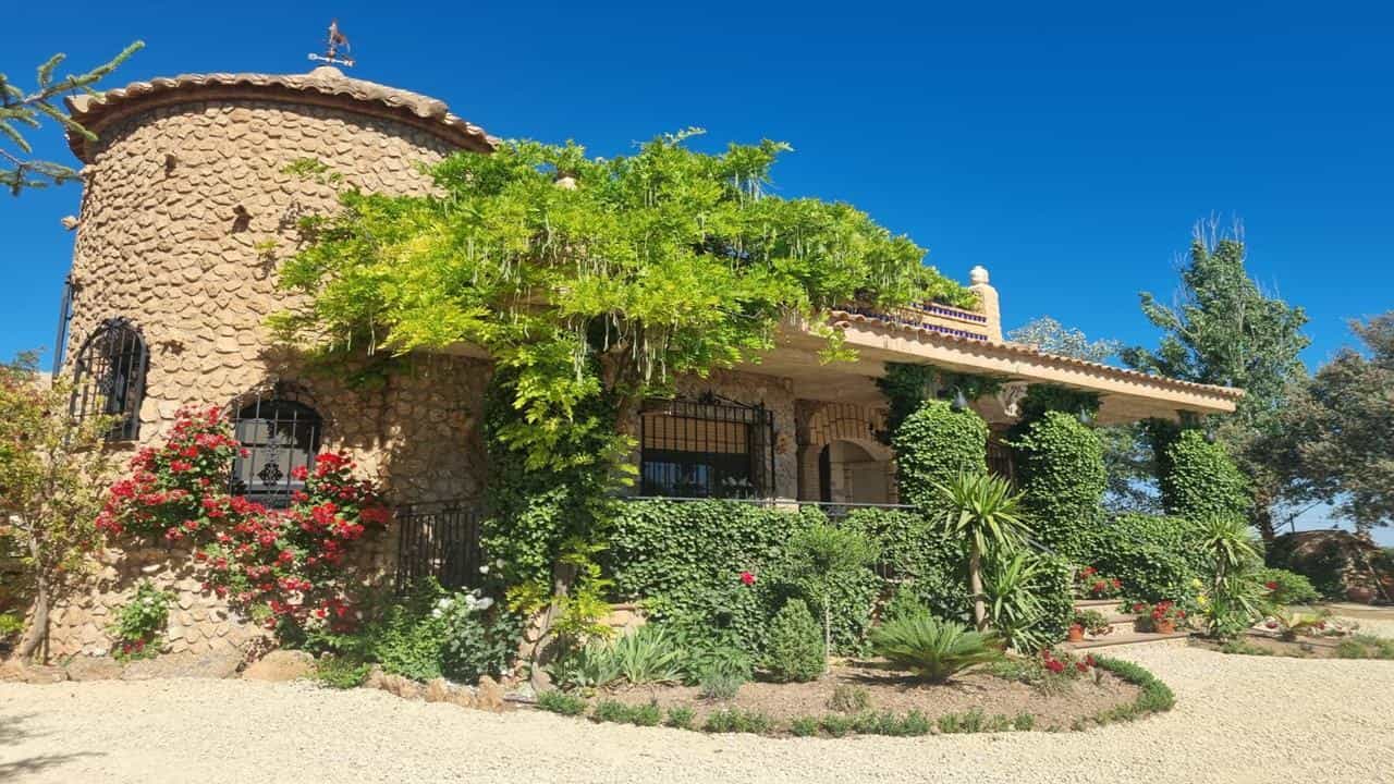 بيت في Freila, Andalusia 11006066