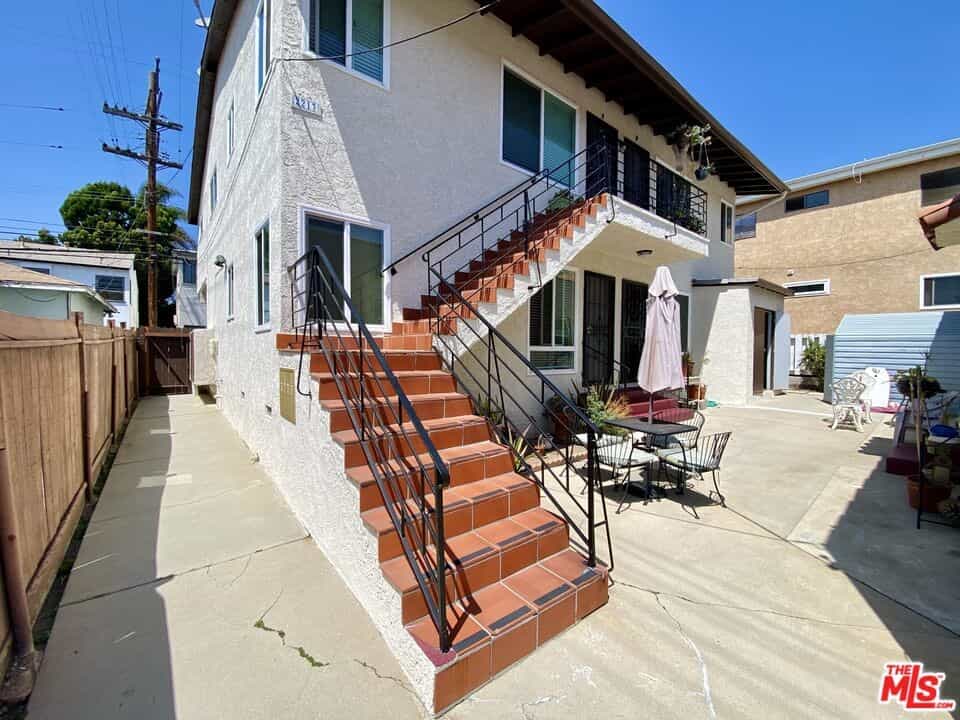 Condominium in Santa Monica, California 11006143