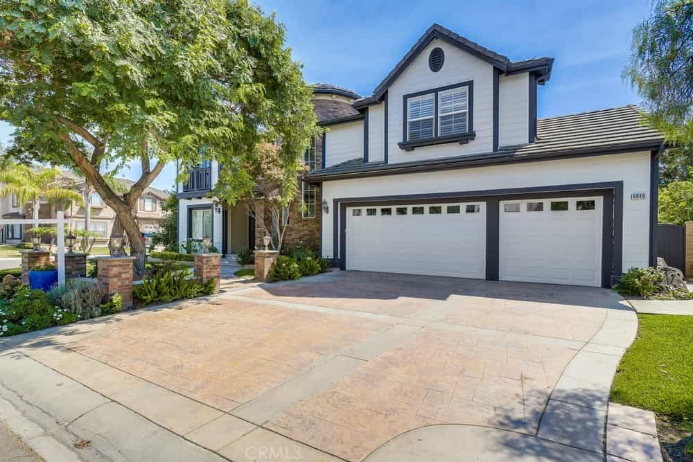 House in Huntington Beach, California 11006342