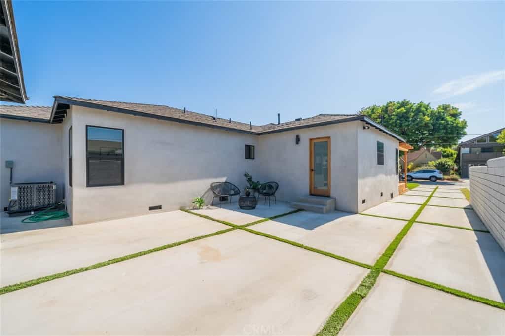 House in Culver City, California 11006949