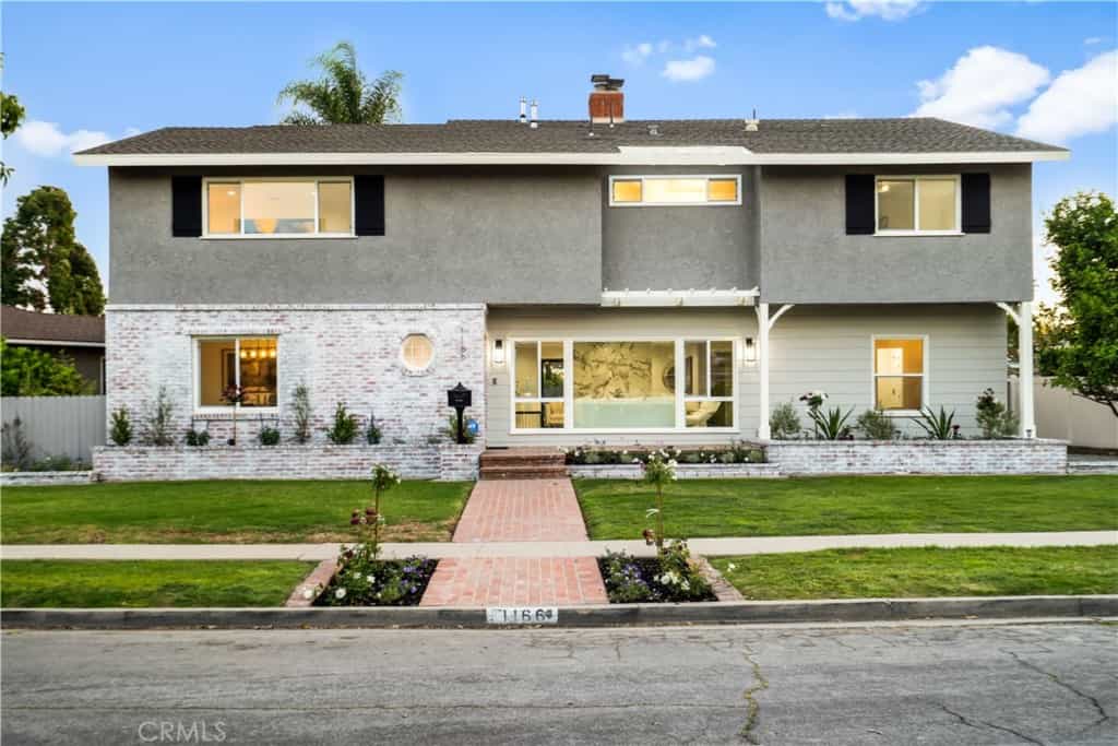 House in Long Beach, California 11006951