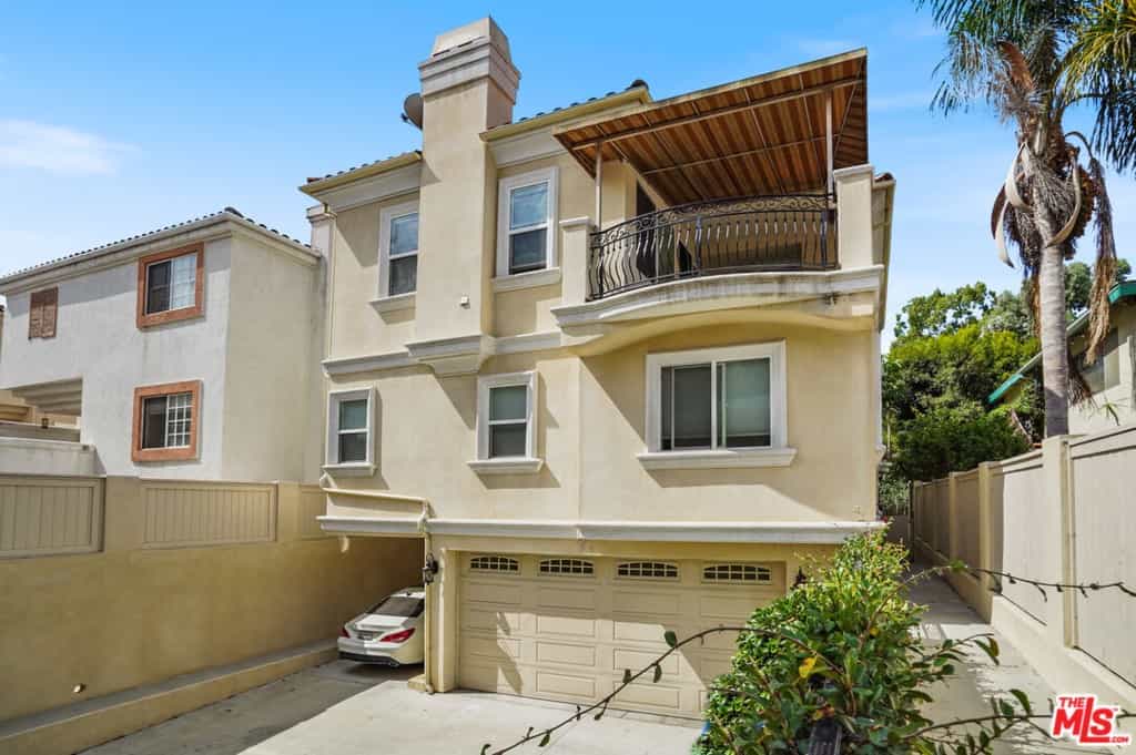 Condominium in Redondo Beach, California 11007041