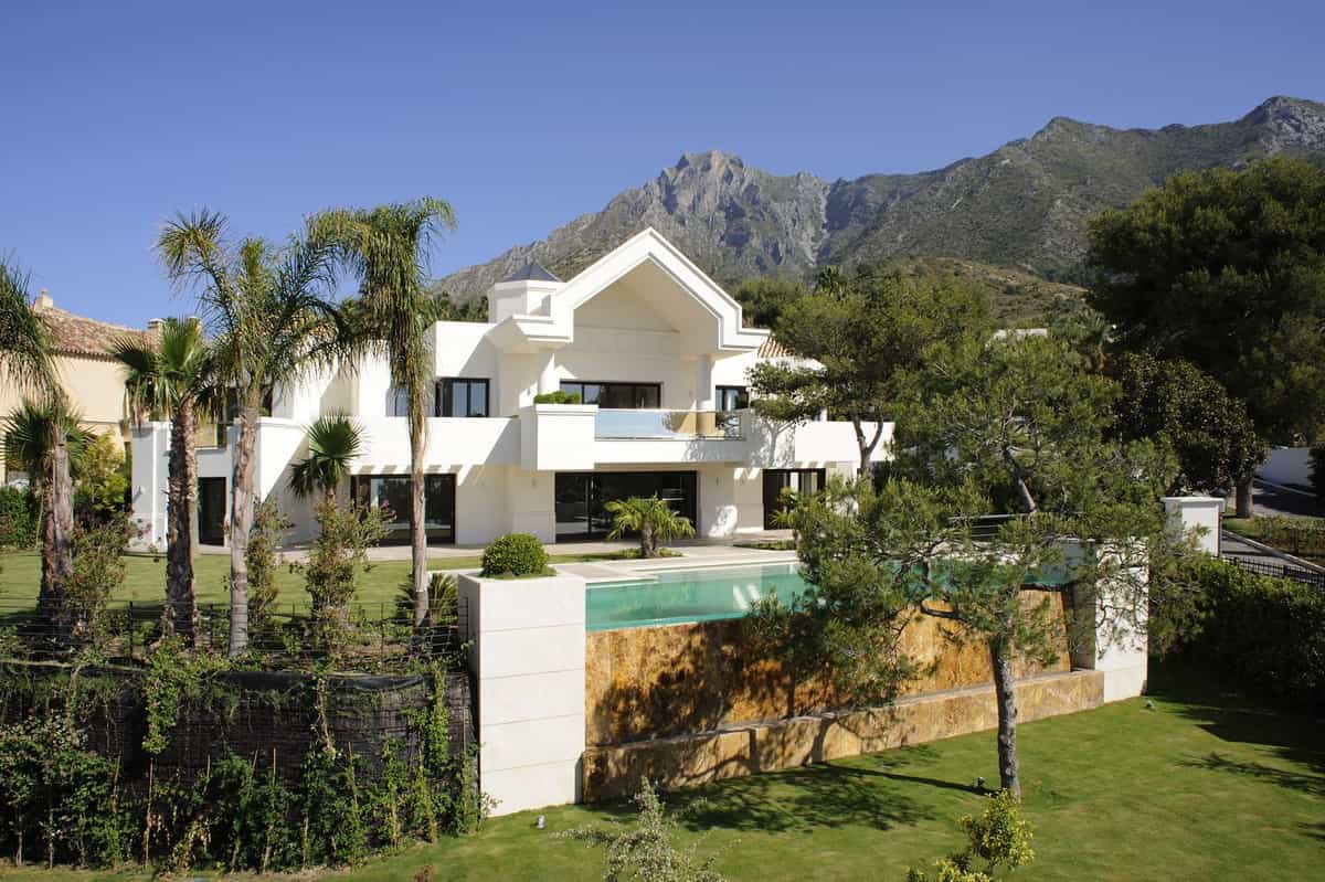 House in Marbella, Andalusia 11007071
