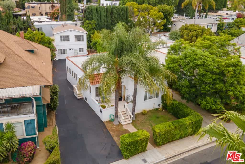 Condominium in West Hollywood, California 11007257
