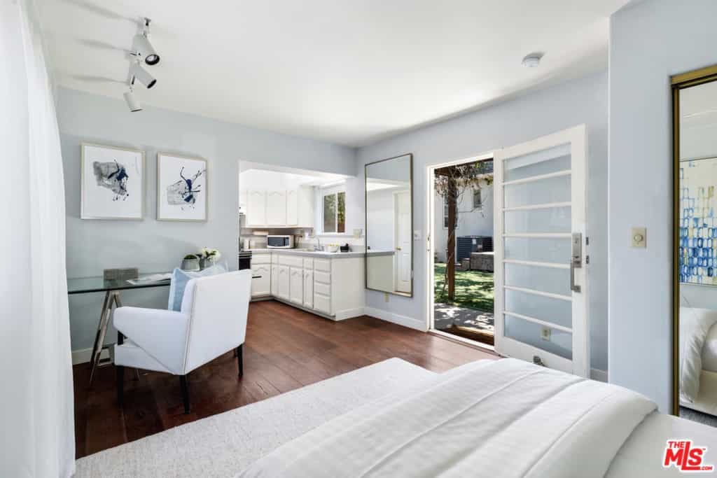 Condominium in Santa Monica, California 11007529
