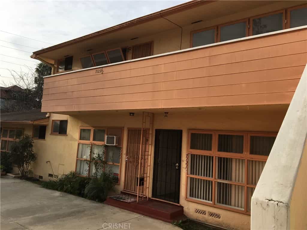 Condominium in Ladera Heights, California 11007532