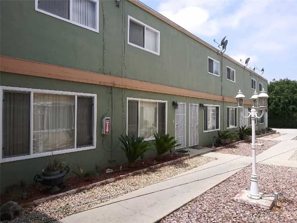 Condominium dans Gardena, California 11007724