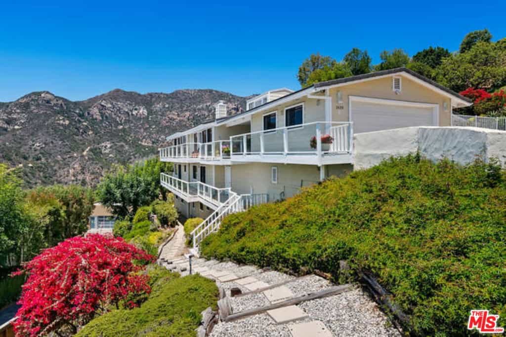 Condominium in Malibu, California 11007740