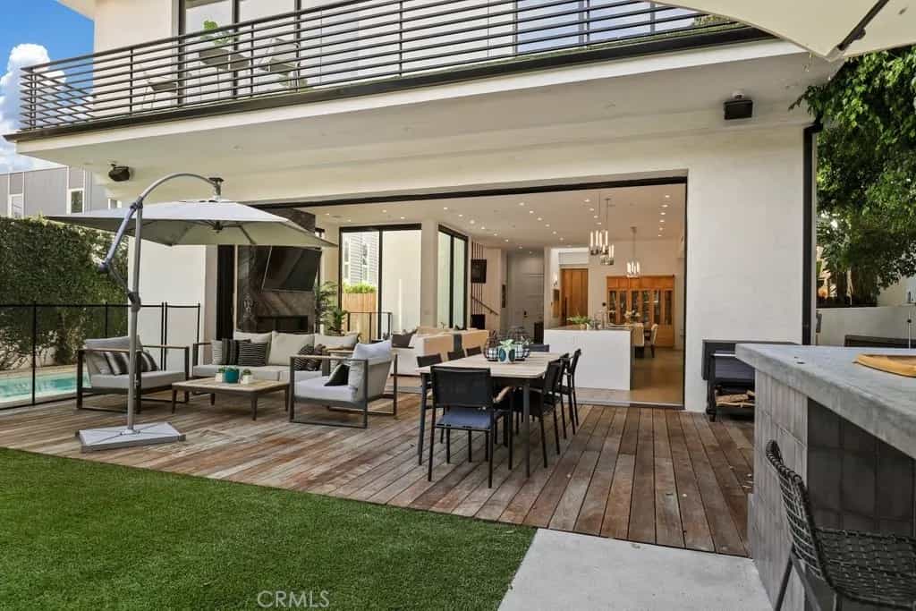 House in West Hollywood, California 11007802
