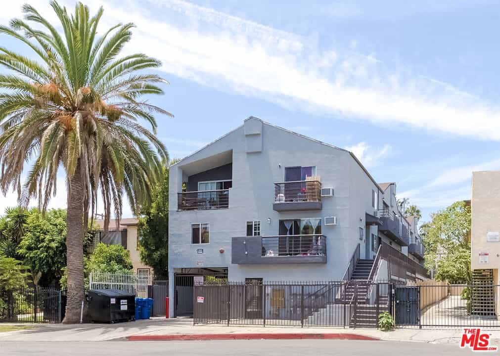 Condominium in Parklabrea, Californië 11007828
