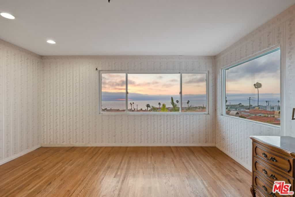 Condominium in Redondo Beach, California 11007850