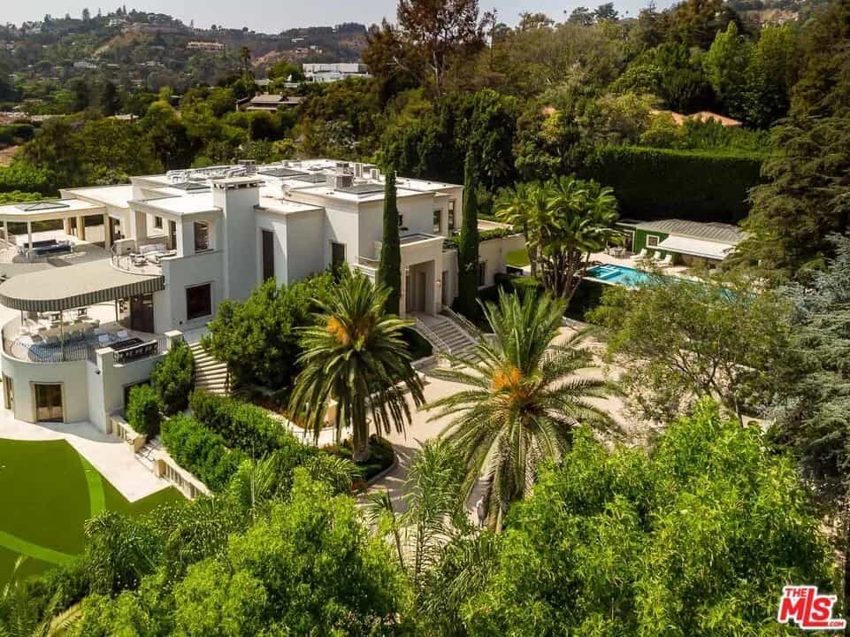 Condomínio no Beverly Hills, California 11008149