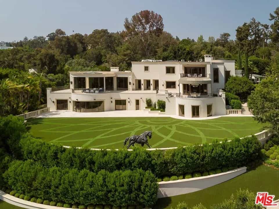 Condominium dans Beverly Hills, California 11008149