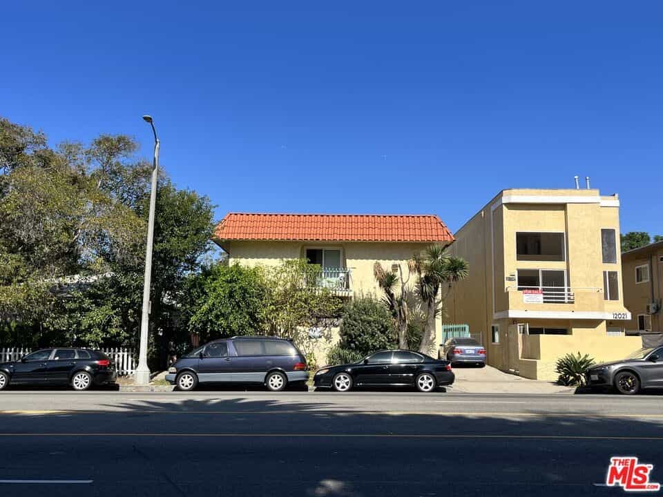 Condominium in Alla, Californië 11008154