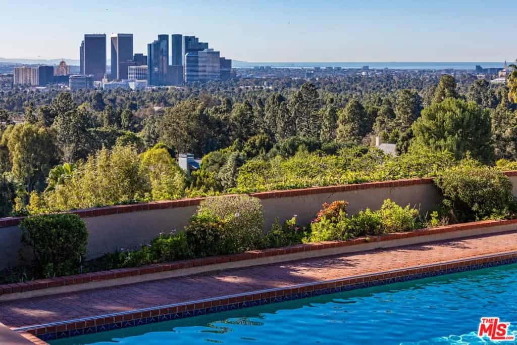 Condominium dans Beverly Hills, Californie 11008175