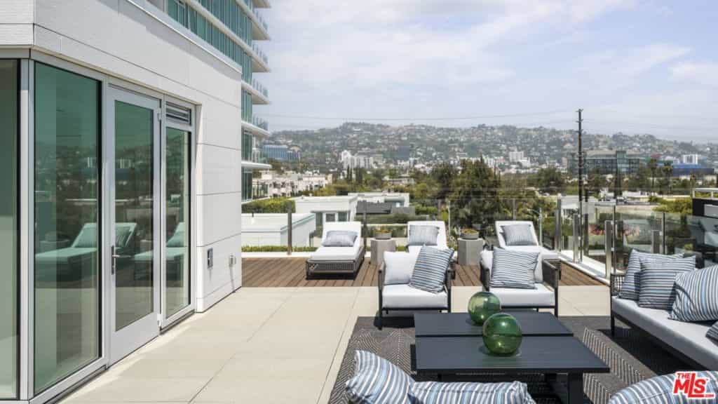 Condominium dans Los Angeles, California 11008237