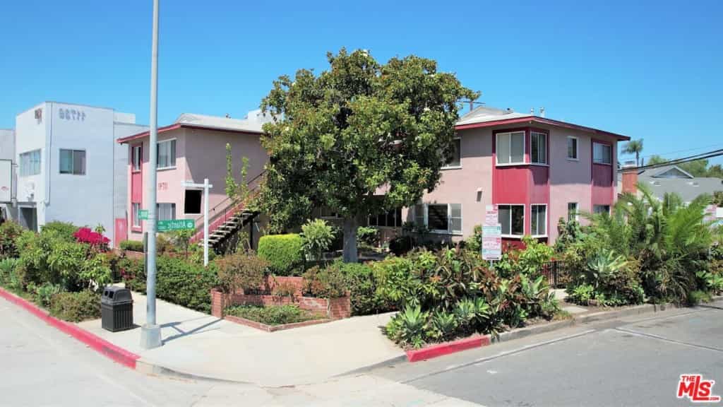 Condominium in Elzas, Californië 11008468