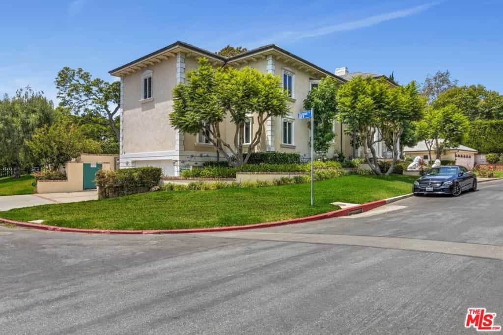 Condominium in Los Angeles, Californië 11008579