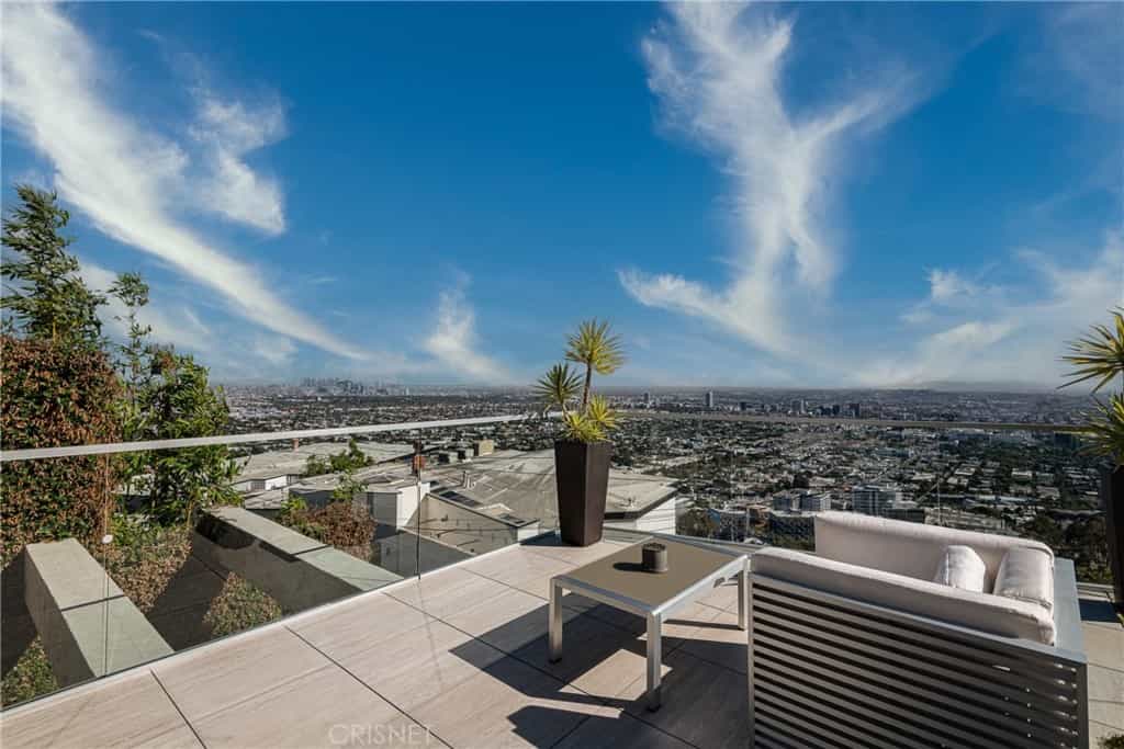 Condominium dans Los Angeles, California 11008610