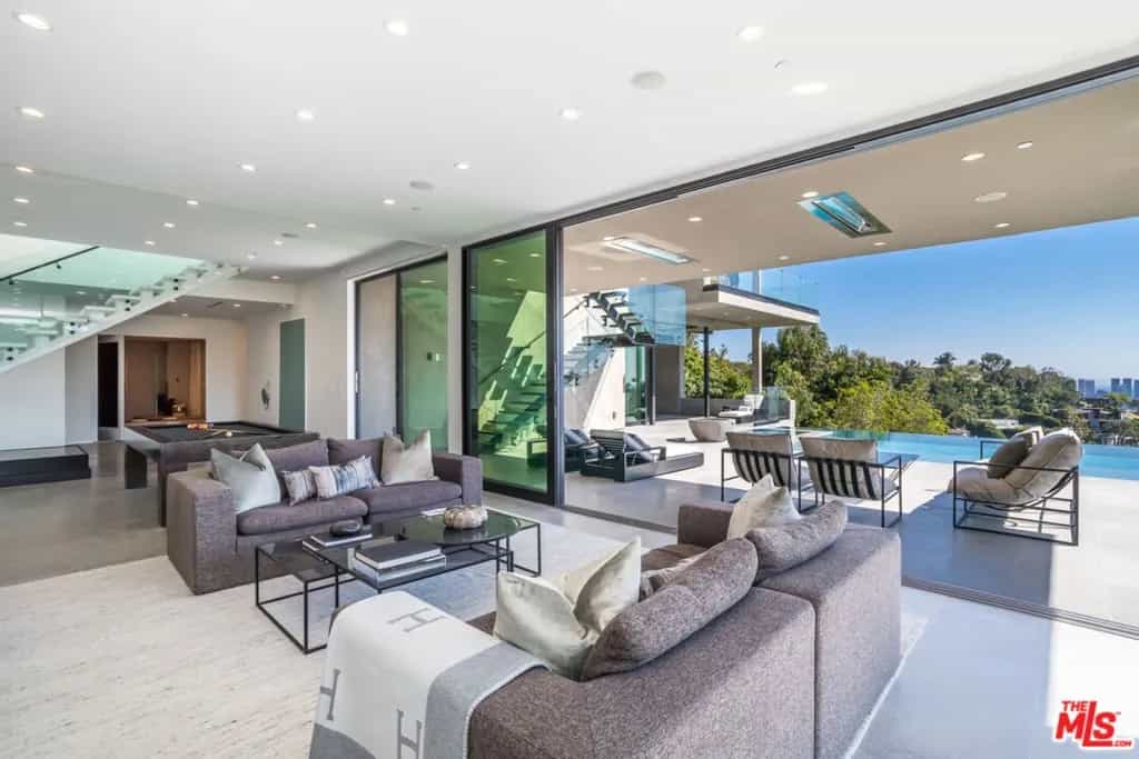 Condominium dans Beverly Hills, California 11008680