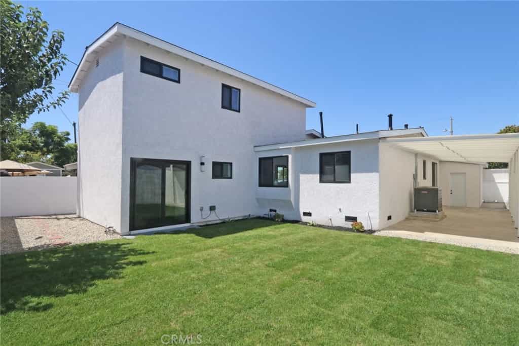 House in Torrance, California 11008982