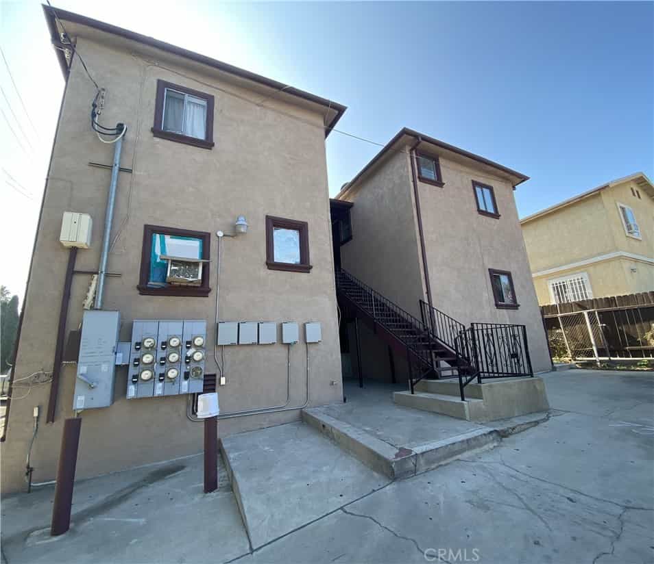 Condominium in Stadsterras, Californië 11009039