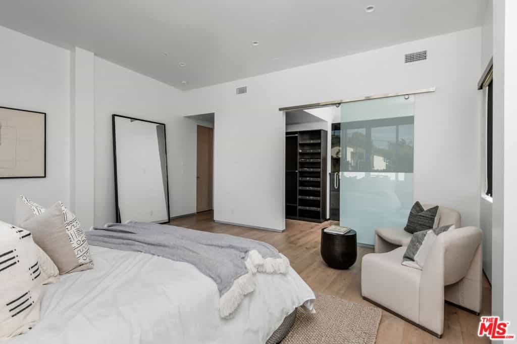 Condominium in Redondo Beach, California 11009078
