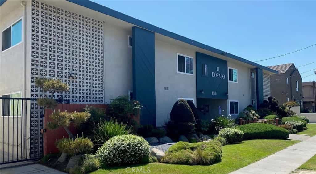 Condominium in Gardena, California 11009113