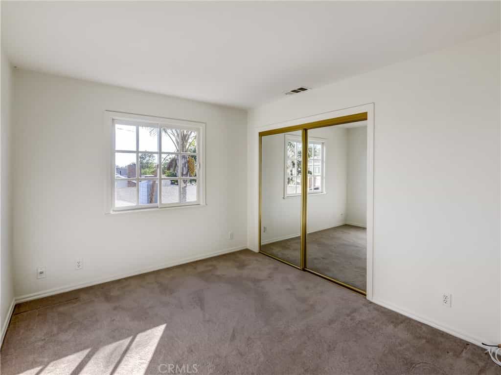 Condominium dans Los Alamitos, California 11009184
