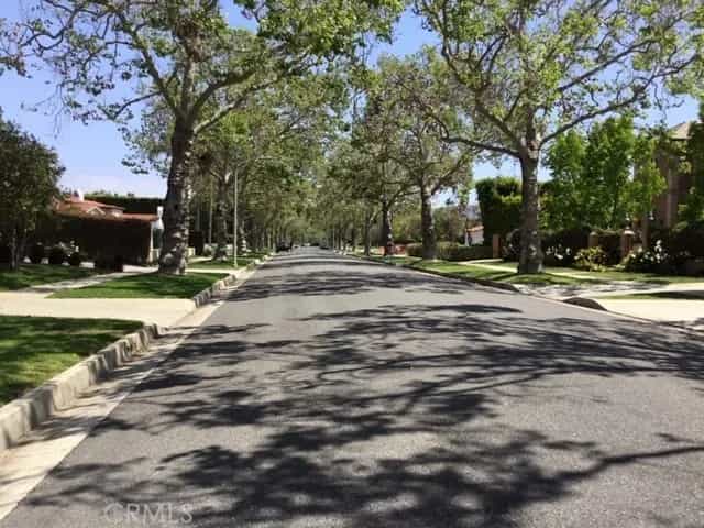 casa en Beverly Hills, California 11009222