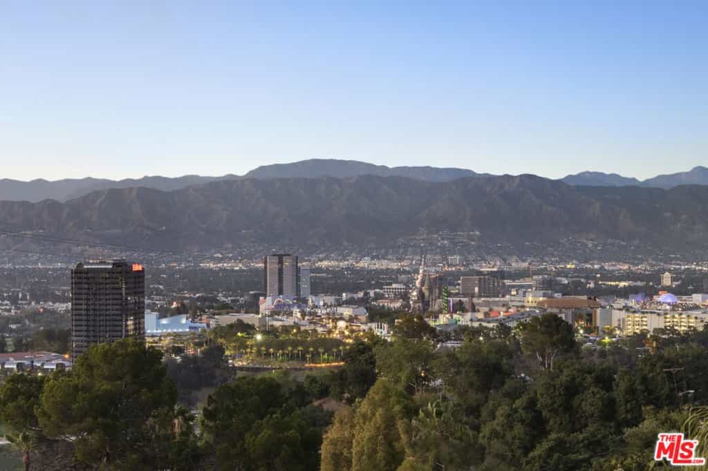 Condominium in Los Angeles, Californië 11009263
