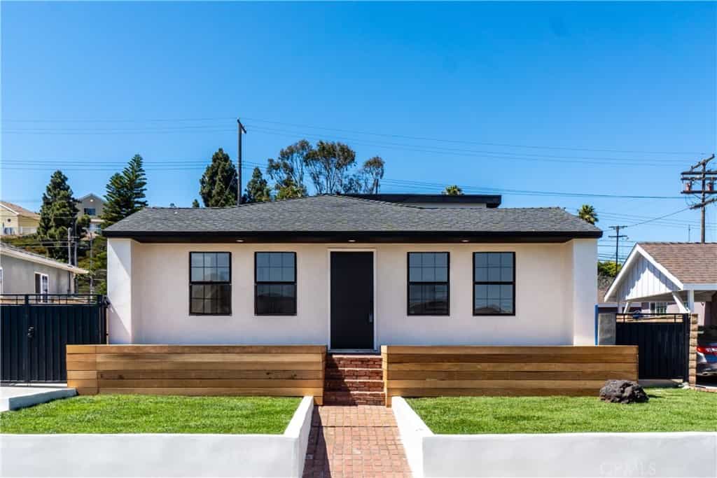 Будинок в Los Angeles, California 11009355