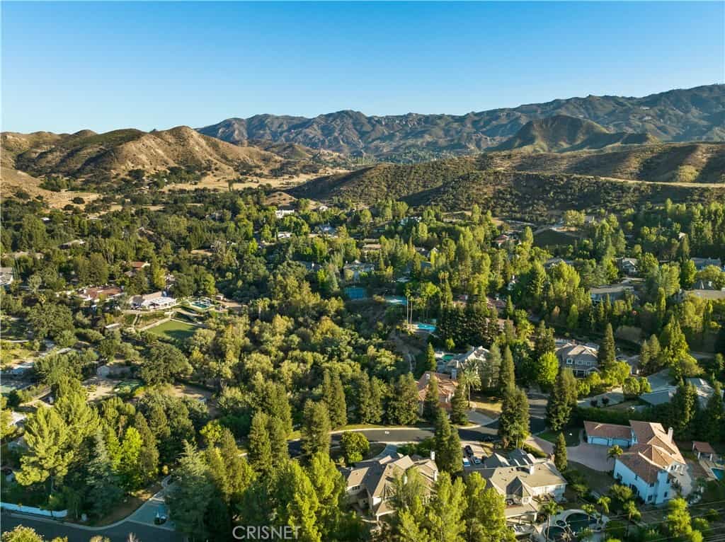 Συγκυριαρχία σε Agoura Hills, California 11009409