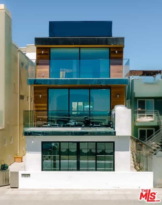 Condominium in Marina del Rey, California 11009446