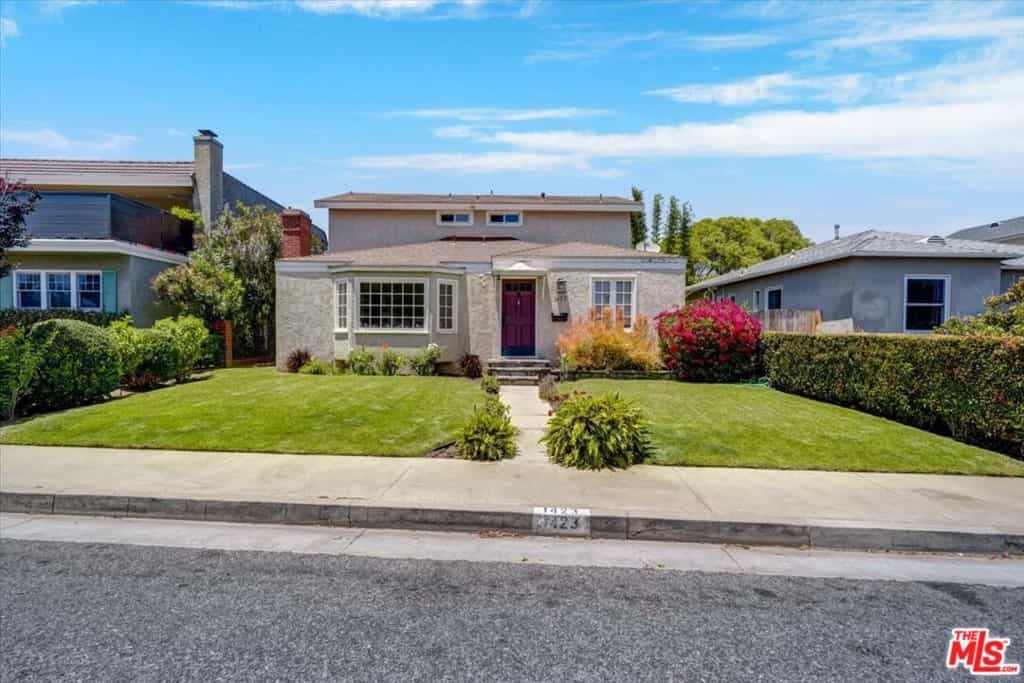 House in Santa Monica, California 11009672