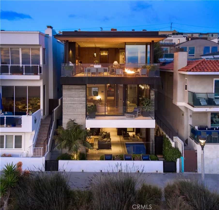 House in Manhattan Beach, California 11009680