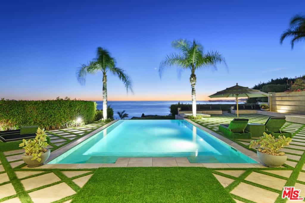 Condominium in Malibu-strand, Californië 11009687