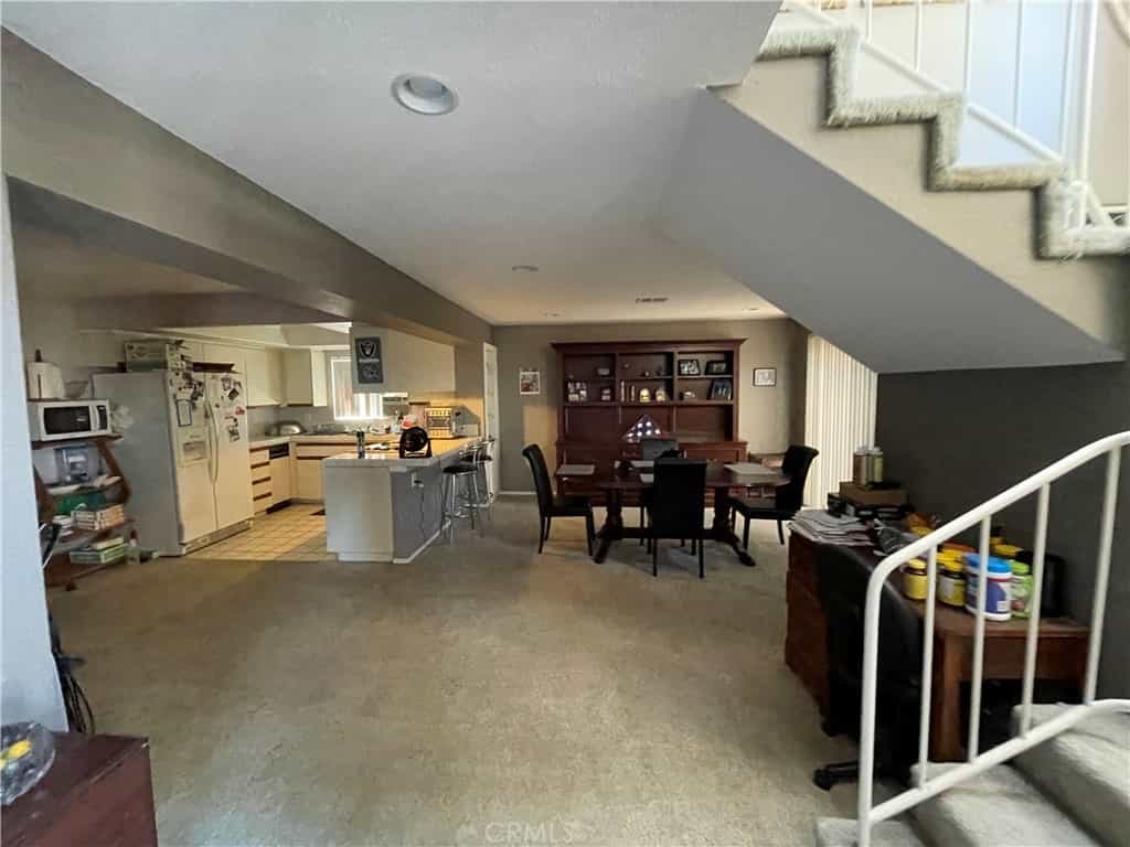 公寓 在 Huntington Beach, California 11009946