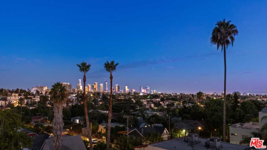 Condomínio no Los Angeles, California 11009948